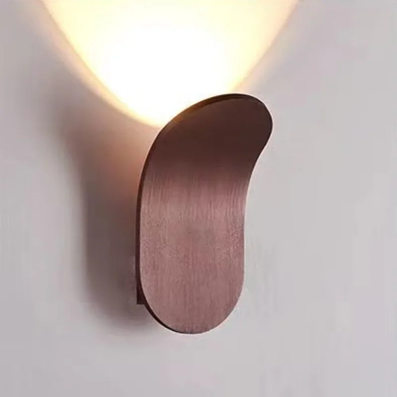 Luxe Curve Wall Light Elegance